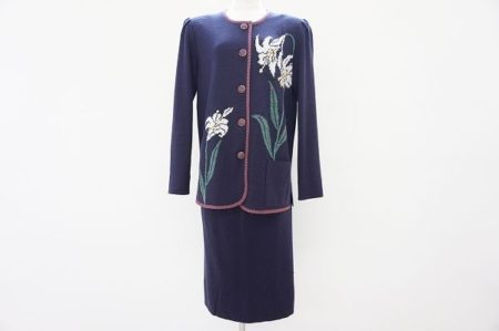 刺繍がアクセント！斉藤都世子 セットアップを買取しました