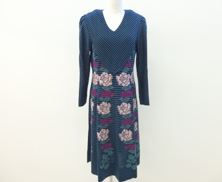 薔薇×ボーダーのエレカジワンピ！斉藤都世子