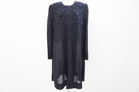 落ち着いた黒でありながらラメで煌びやかに！斉藤都世子ロングカーディガンを買取しました