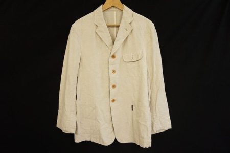 ベージュカラーが新鮮なカールヘルムのジャケットをお譲りいただきました