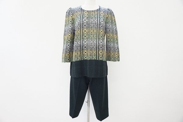 1セットあるだけでコーディネートの幅が広がる!斉藤都世子セットアップを買取しました