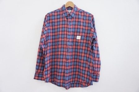 コーディネートが明るくなりそうなカールヘルムのシャツを買い取りました