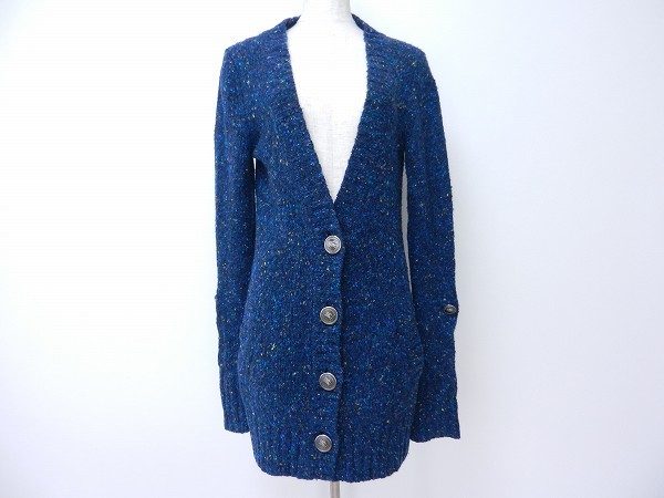 ふっくらした素材が可愛い！バーバリーブルーレーベルのニットカーディガンを買い取りました