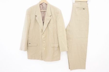 好印象はスマートな服装できまる！パパスシングルスーツを買取しました