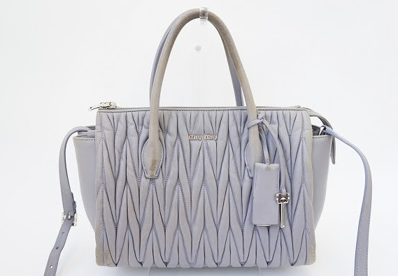 ミュウミュウの2wayバッグを買取させて頂きました。