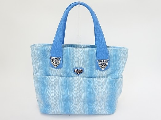 伊太利屋のトートバッグを美品状態で買取させて頂きました。