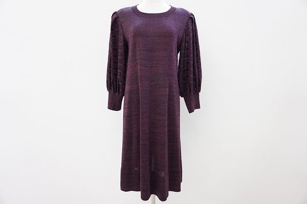 落ち着いたパープルでエレガントな印象に！斉藤都世子ワンピースを買取しました