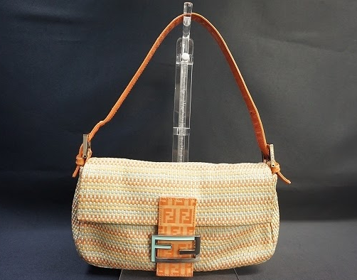 フェンディの人気スタイル・ バケットショルダーバッグを買取させて頂きました。