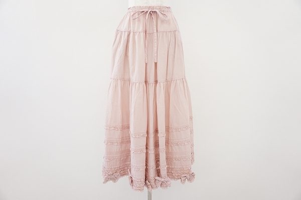 ふんわり柔らかな印象がつくれる！ピンクハウススカートを買取しました