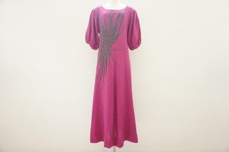 ビビッドな中にも落ち着いた雰囲気！斉藤都世子ワンピースを買取しました