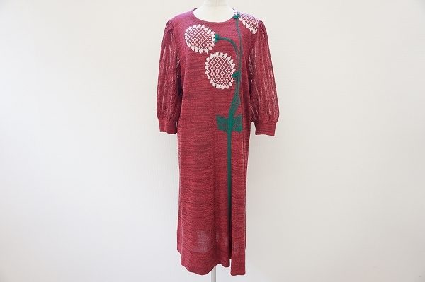 ひまわりでアーティスティックな印象！斉藤都世子ワンピースを買取しました