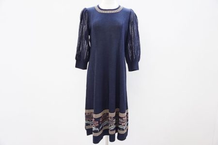 落ち着いたカラーでありながらエレガントさが隠せない！斉藤都世子ワンピースを買取しました