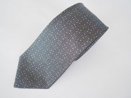 シックなイメージに仕上げたい時に！ディオールのネクタイを買取しました