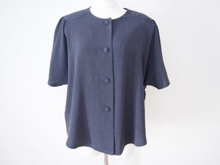 合わせやすい黒で着回し力も抜群！詩仙堂シャツブラウスを買取しました