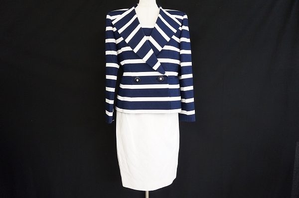 マリン風デザインが新鮮な銀座マギーのセットアップを買い取りました