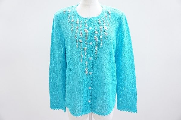 息をのむほど綺麗なブルーに心奪われます！アトリエサガンのカーディガンを買取しました