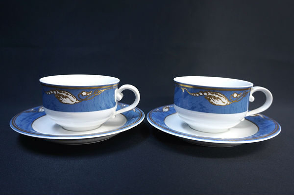 お客様用にも活用いたします！ロイヤルコペンハーゲンカップ＆ソーサーを買取しました