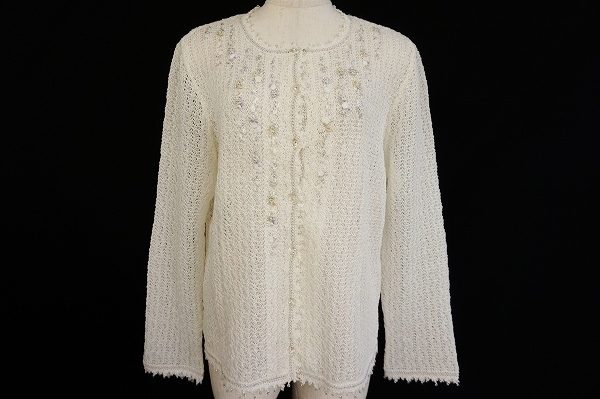豪華なビジューつき!アトリエサガンのカーディガンをお売りいただきました
