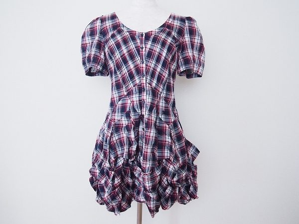 カジュアル過ぎないチェックが好印象！バーバリーブルーレーベルのワンピースを買取しました