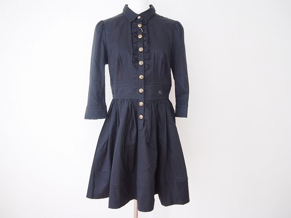 かっちり感が可愛い！バーバリーブルーレーベルのシャツワンピースをお売りいただきました