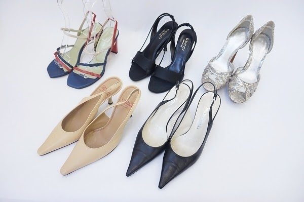 グッチのパンプスやサンダルを5点まとめて買取させて頂きました。