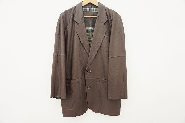 スマートに決まるラムレザーがポイント！ランバンジャケットを買取しました