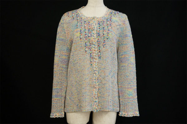 上品な色合いでエレガントな印象に！アトリエサガンのカーディガンを買取しました