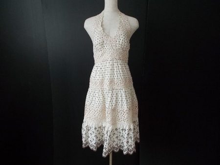 水玉がさわやかに決まる！BCBGマックスアズリア ワンピース を買取しました