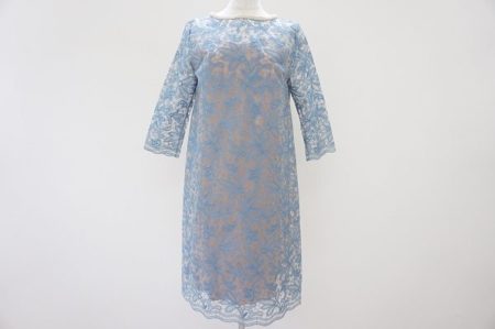 控え目なレースで女性らしさアップ！マルティニークのワンピースを買取しました