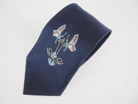 オンリーワンの柄でアクセントに！ドミニクフランスのネクタイを買取しました