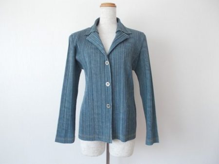 さわやかでフェミニンな印象に仕上がる！プリーツプリーズ のジャケットを買取しました