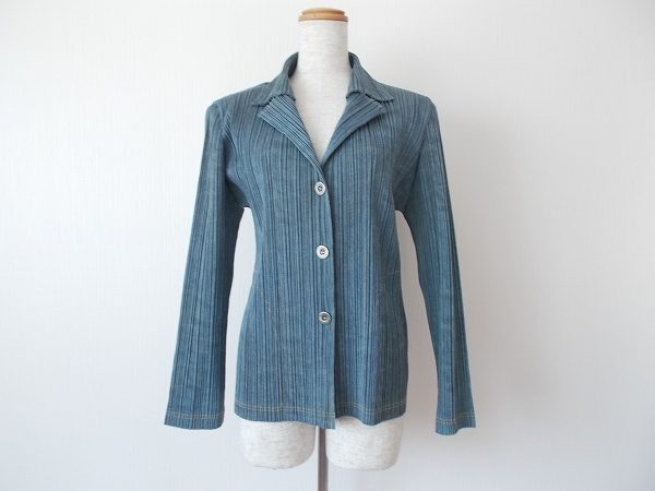 さわやかでフェミニンな印象に仕上がる！プリーツプリーズ のジャケットを買取しました
