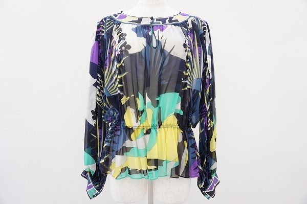 華やかさとエレガントさの融合！エミリオ・プッチのチュニックを買取しました