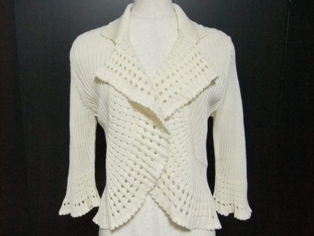 通気性のよい麻でスッキリ着られる！ラピーヌブランシェカーディガンを買取しました