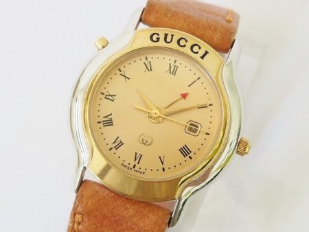 レアな英数字の文字盤がおしゃれ！グッチ腕時計を買取しました