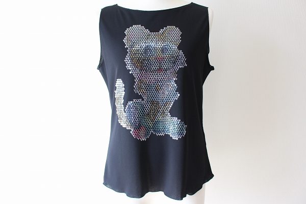 スパンコールで煌びやかに決まる！伊太利屋のカットソーをお売りいただきました