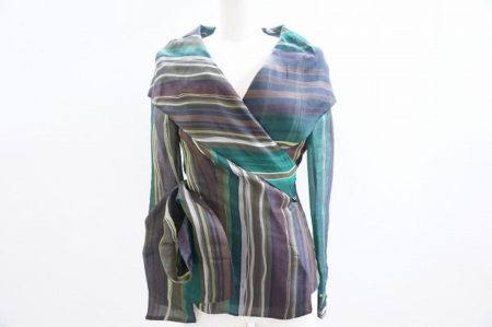 安定感のあるストライプで凛とした印象に！マックスマーラのシャツブラウスを買取しました