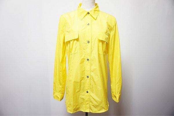 自然を感じられるような元気の出るお色味が魅力！マックスマーラのシャツをお売りいただきました