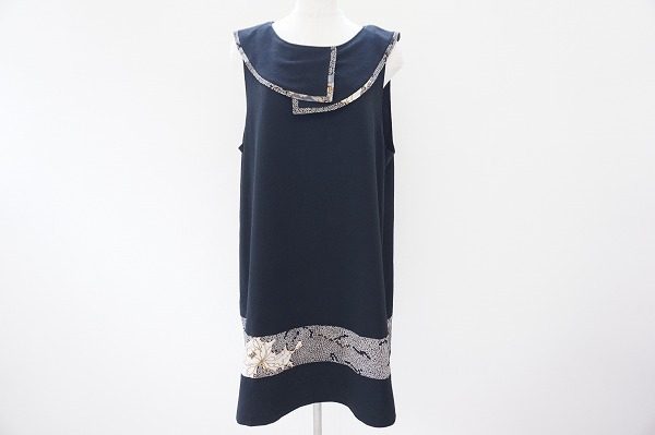 控え目な和柄がしなやかな印象に！詩仙堂のワンピースをお売りいただきました