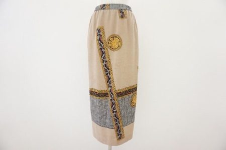 エレガントな絵柄がポイント！詩仙堂のスカートをお売りいただきました