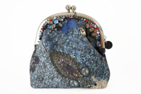 ちょっとした小物を収納できて便利！アルベロベロの小物入れをお売りいただきました