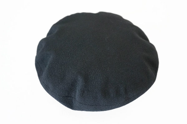 ちょっとしたアクセントにピッタリ！ヒトシタムラベレー帽を買取しました