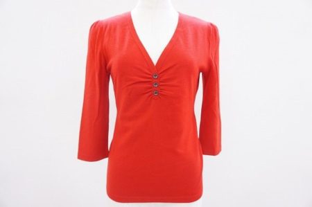 胸元ギャザーでメリハリを演出！フォクシーのセーターを買取しました