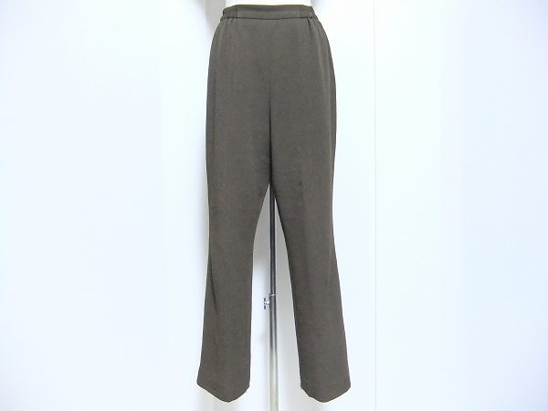 シックなブラウンがスタイリッシュになる!詩仙堂のブラウンパンツをお売りいただきました