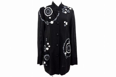 どこか麗しげなジャケットで清楚な印象をゲット！斉藤都世子のジャケットを買取しました