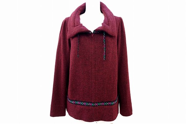 カジュアルながらも上質な雰囲気をアップ!斉藤都世子のジップジャケットを買取しました