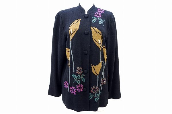 ビーズが光るジャケットでしっとりとした印象に!斉藤都世子のニットジャケットを買取しました