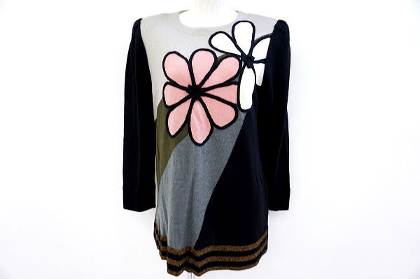 メリハリのある花モチーフでインパクトを！斉藤都世子のカットソーを買取しました