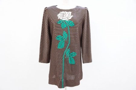 ブラウンとバラのレアな組み合わせがポイント！斉藤都世子のチュニックをお売りいただきました