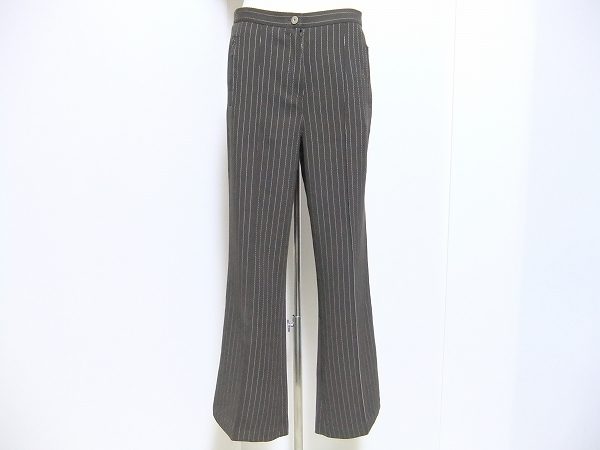 細めボーダーでほっそり美脚が叶う！伊太利屋のパンツをお売りいただきました